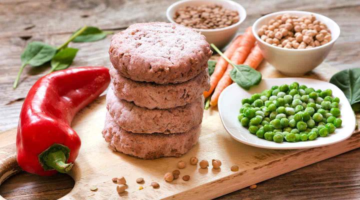 Alternative e Surrogati alla Carne Vegetali: vantaggi e svantaggi